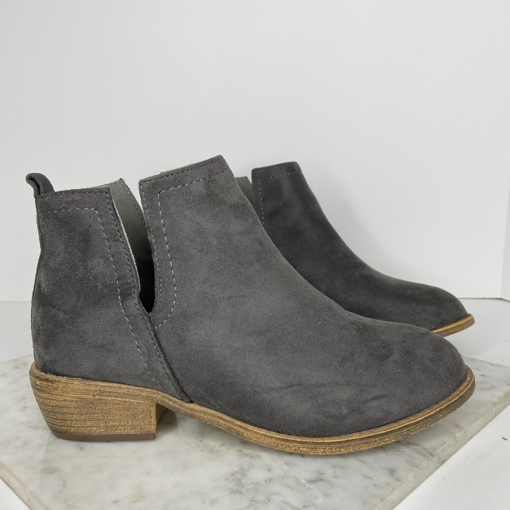 New Journee Collection Gray Faux Suede Ankle Boots